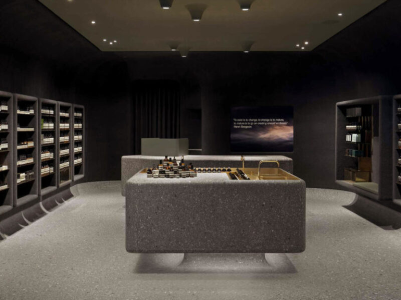 Aesop-Counter-Taichung-Hero-Bleed-Desktop-2880x1620pxeu